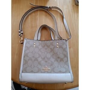 Coach Dempsey Tote 22 Light Khaki/Chalk Authentic Needs Liner Cleaning